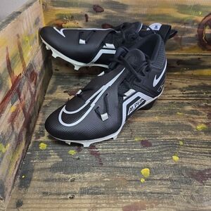 Nike Men 11.5 WIDE Alpha Menace Pro 3 PE Mid Football Cleats Black DH3292-001‎